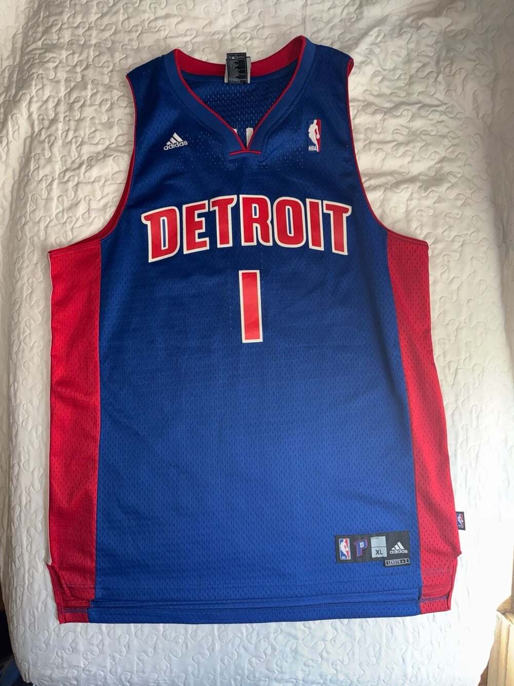 Adidas Detroit Pistons Chauncey Billups #1 Swingman Jersey